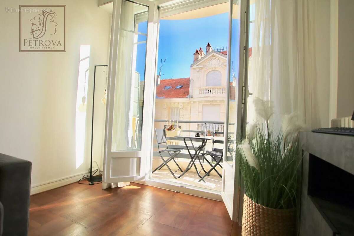 Appartement à NICE