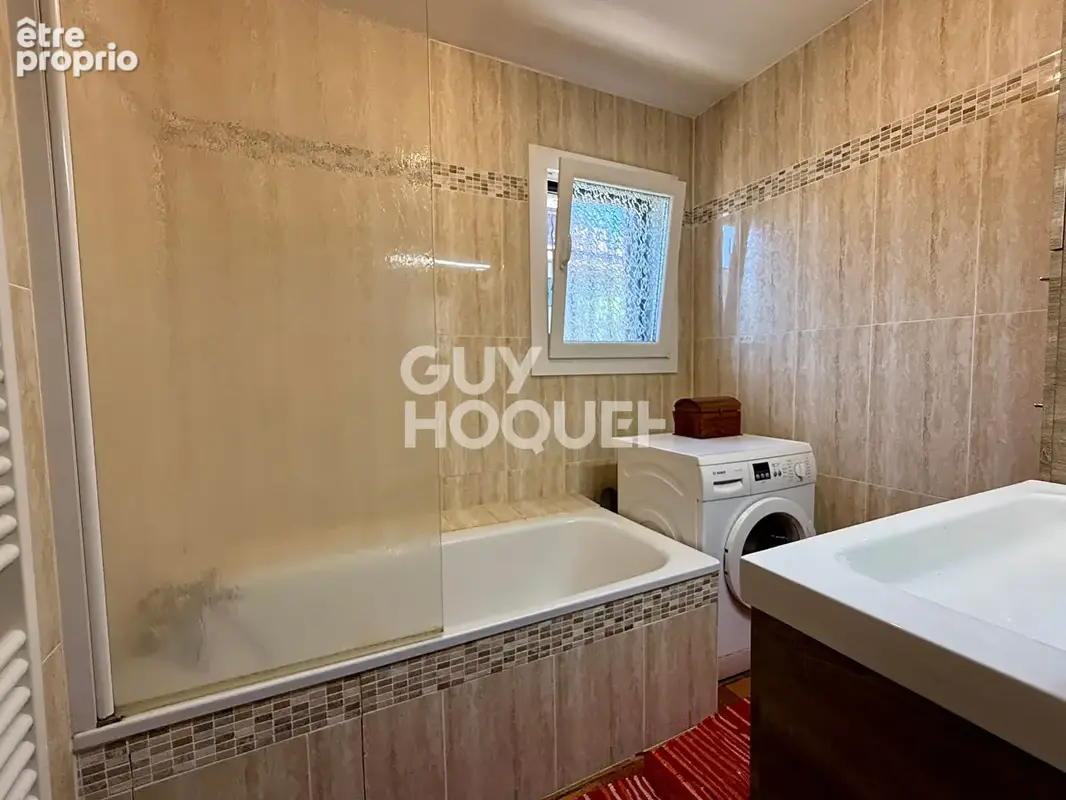 Maison 258 m² sur terrain 13,7 ares - photo 8