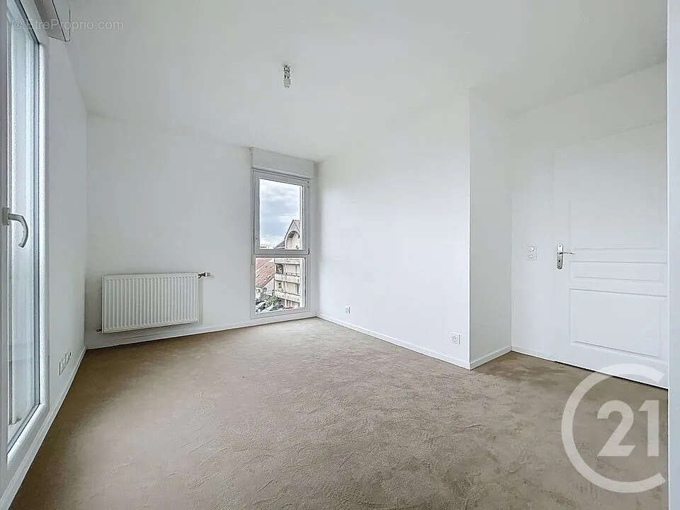 Appartement à MELUN