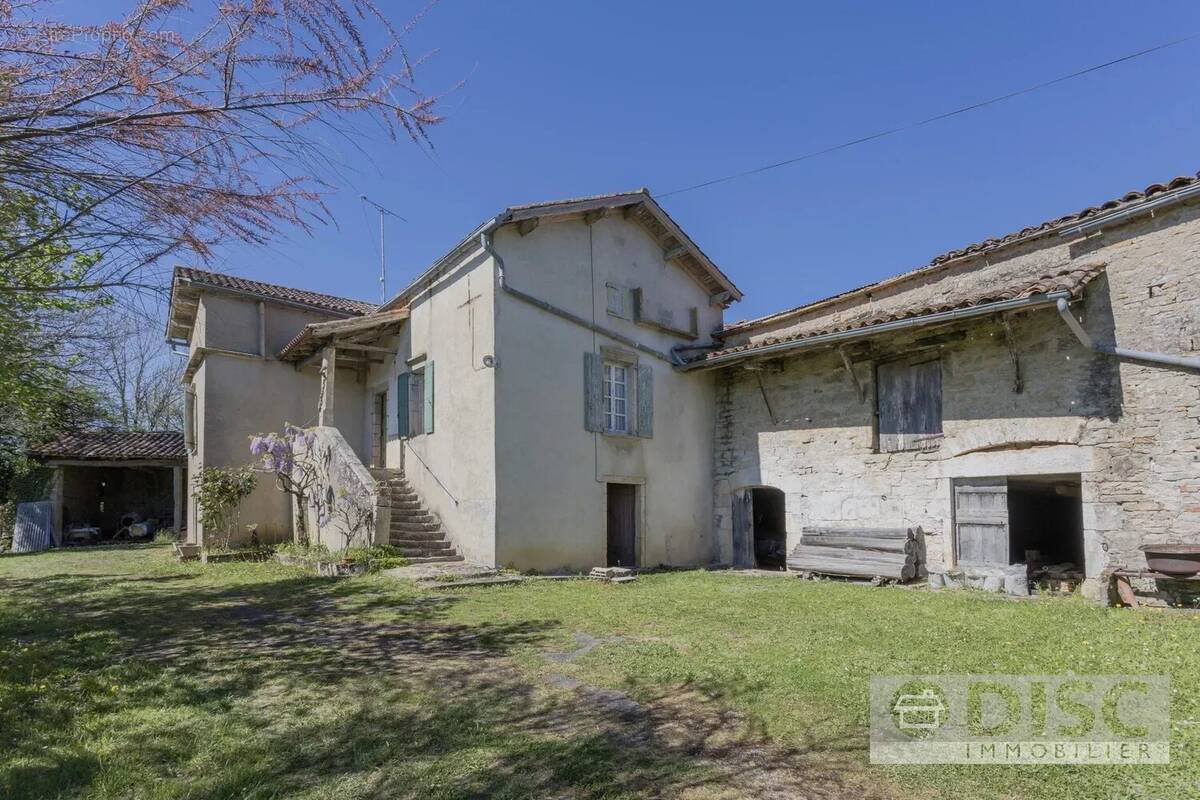 Maison à CAYLUS