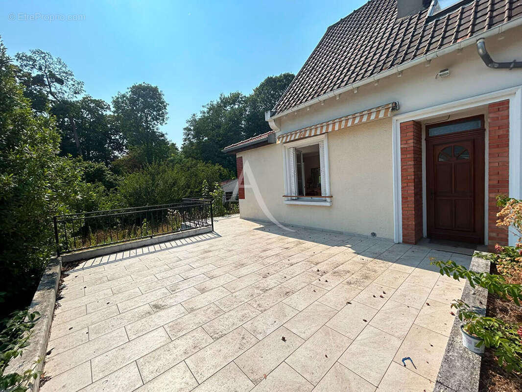 Maison à rafraichir beau potentiel - photo 7