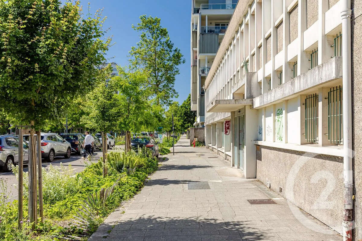Autre à GRENOBLE