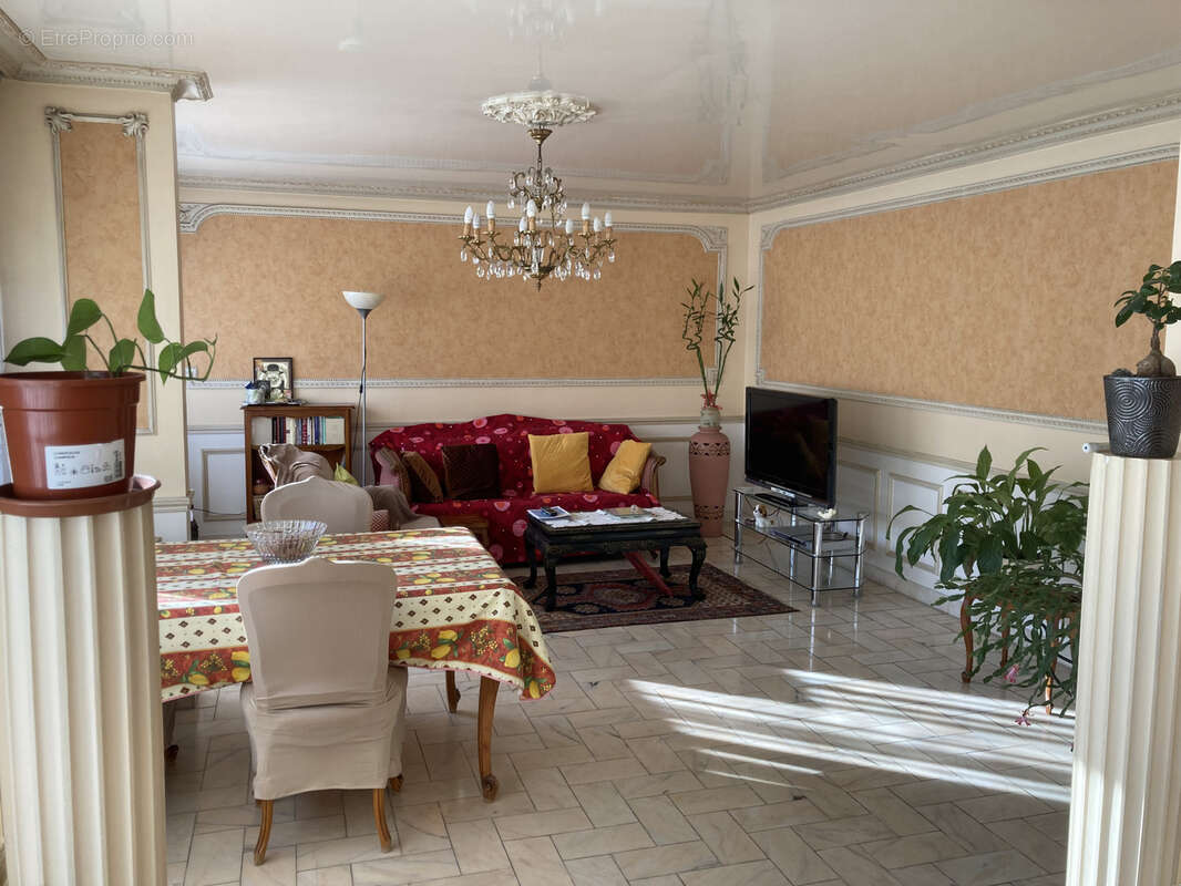 Appartement à SARCELLES