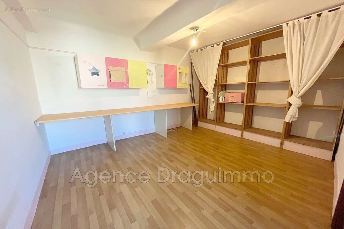 Maison à DRAGUIGNAN