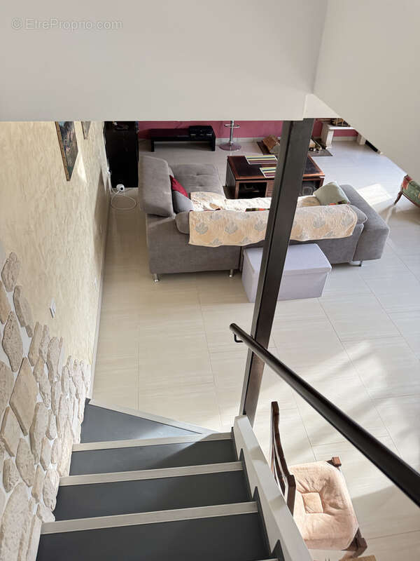 Maison à PERS-EN-GATINAIS