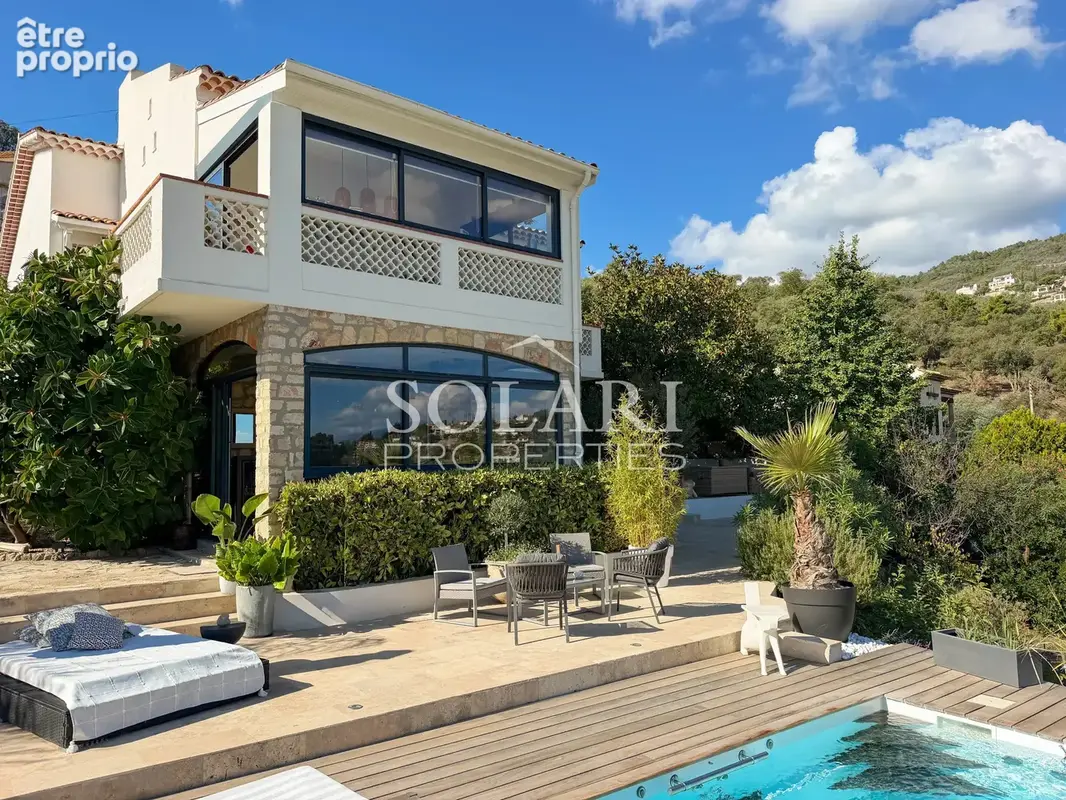 Villa avec piscine proche des commodités - photo 1