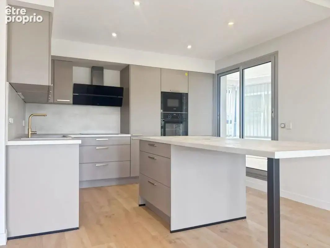 VALENCE – Appartement d’exception de 152 m² avec vue panoramique et belles prestations - photo 3