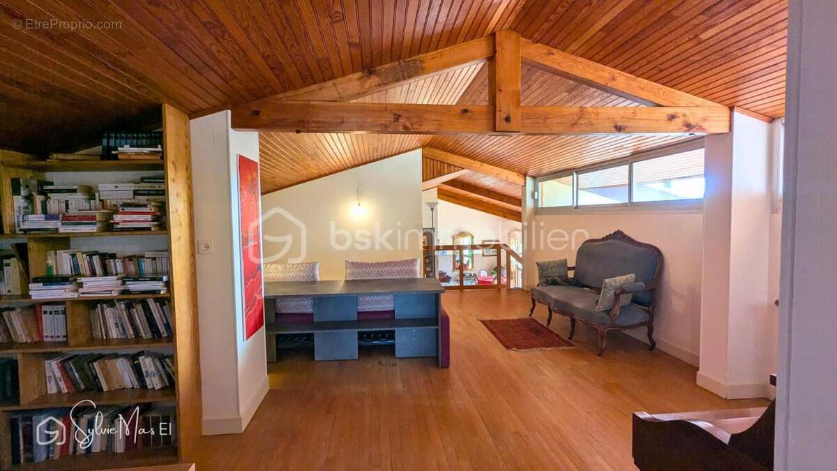 Maison d’architecte 7 pièces 220 M2 avec piscine - photo 8