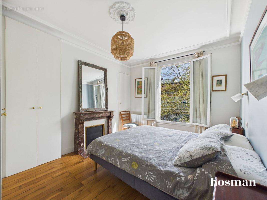 Appartement à PARIS-19E