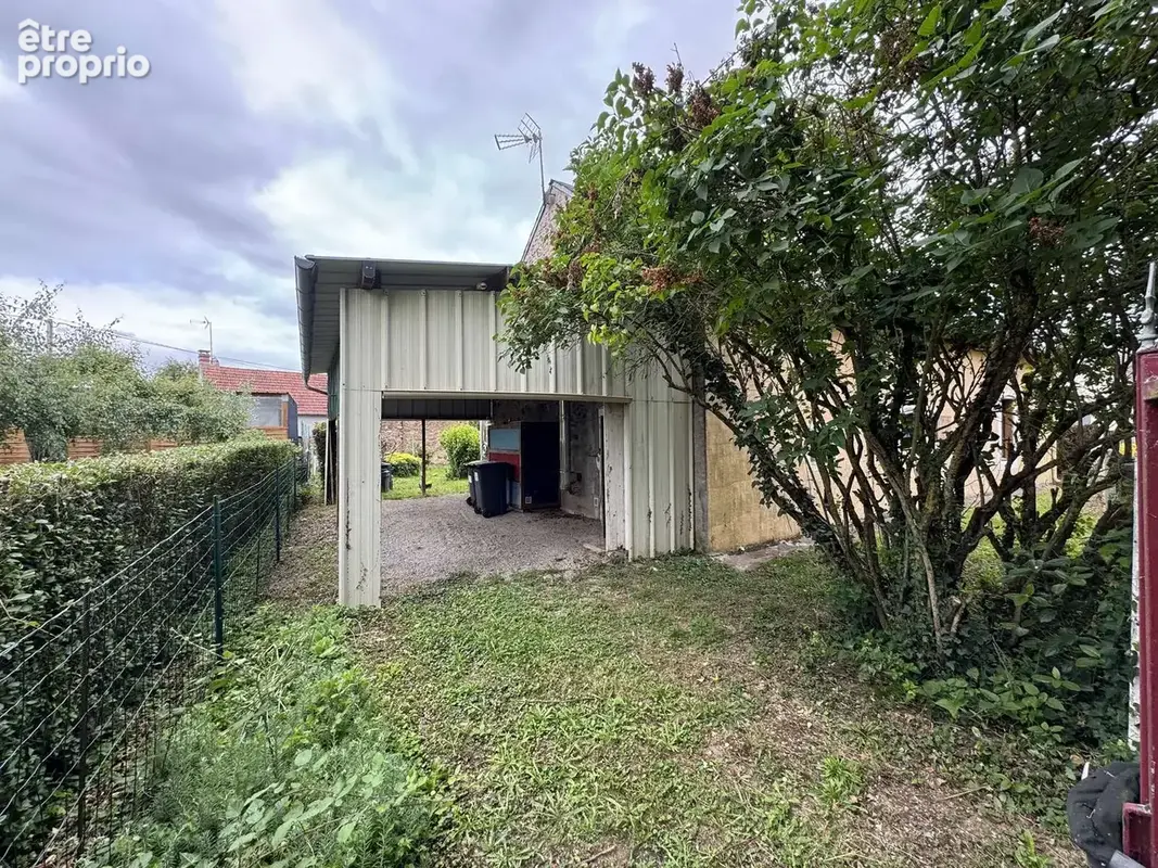 Maison 3 pièces 93 m² à vendre à Saint-Saturnin (18370) - photo 3