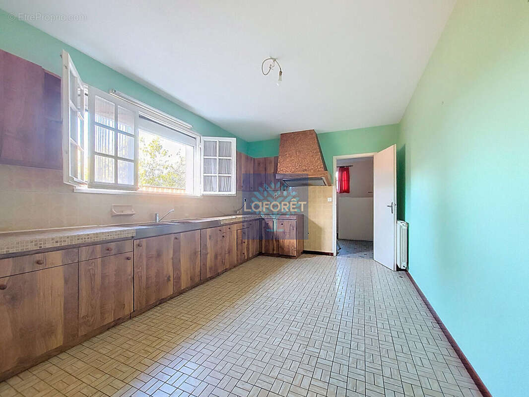 Maison à BLANQUEFORT