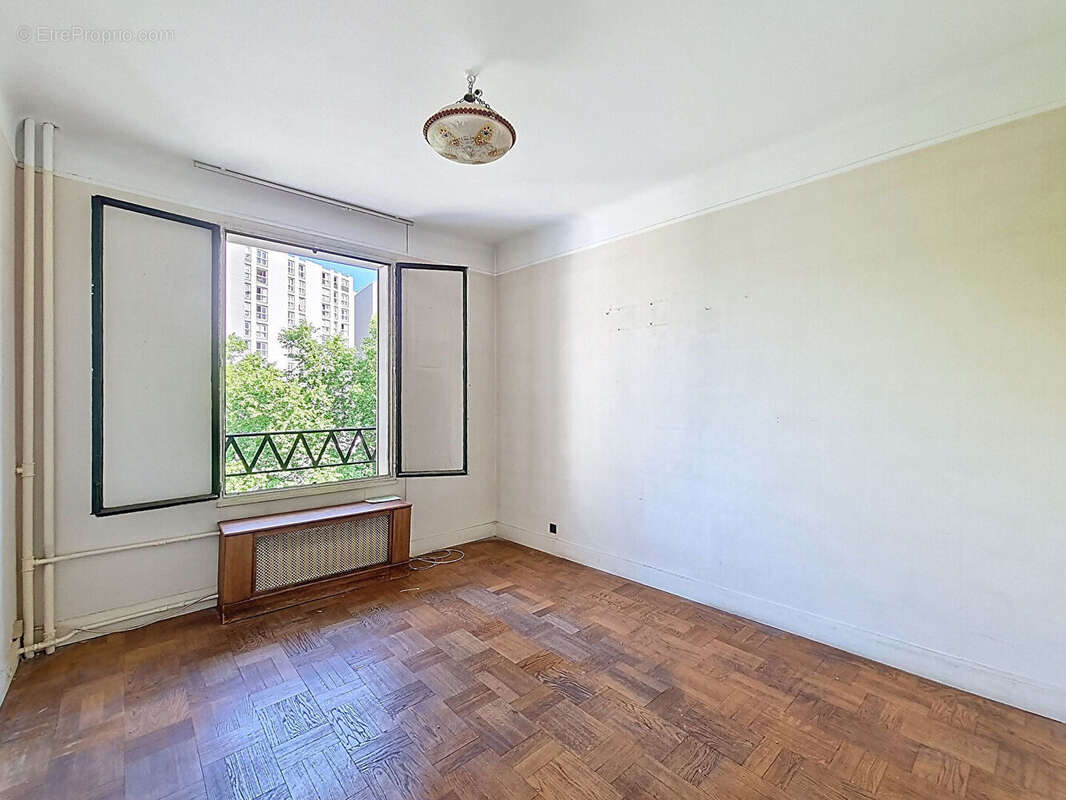 Appartement à ISSY-LES-MOULINEAUX