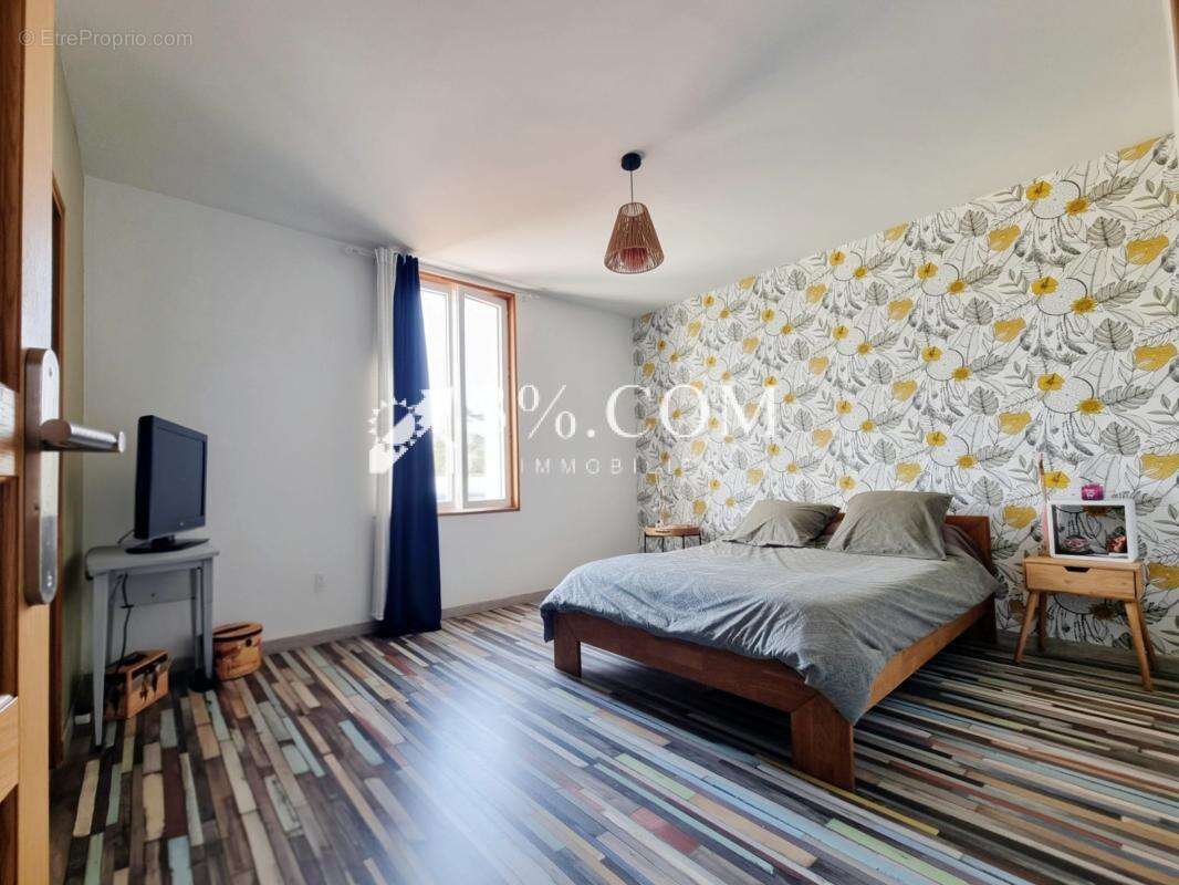 Maison Coup de Coeur + Surface Commerciale Indépendante - photo 7