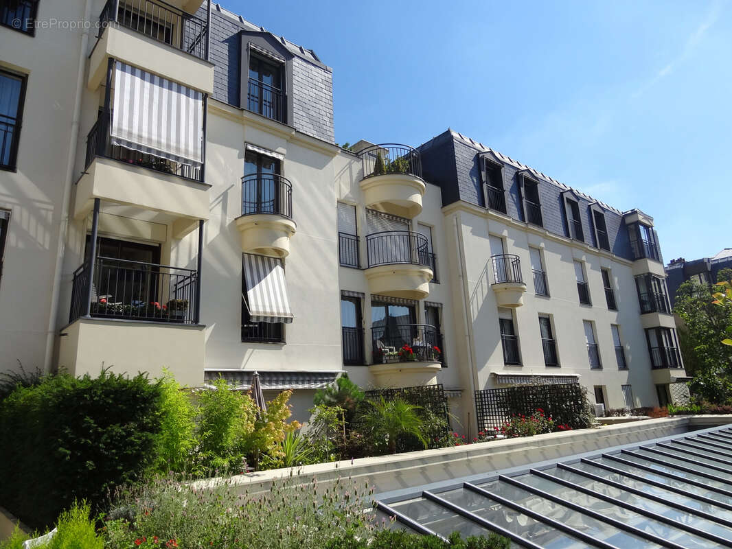 Saint-Germain-en-Laye 78100 Appartement 2 pièces de 53.5 m2 résidence services - photo 4