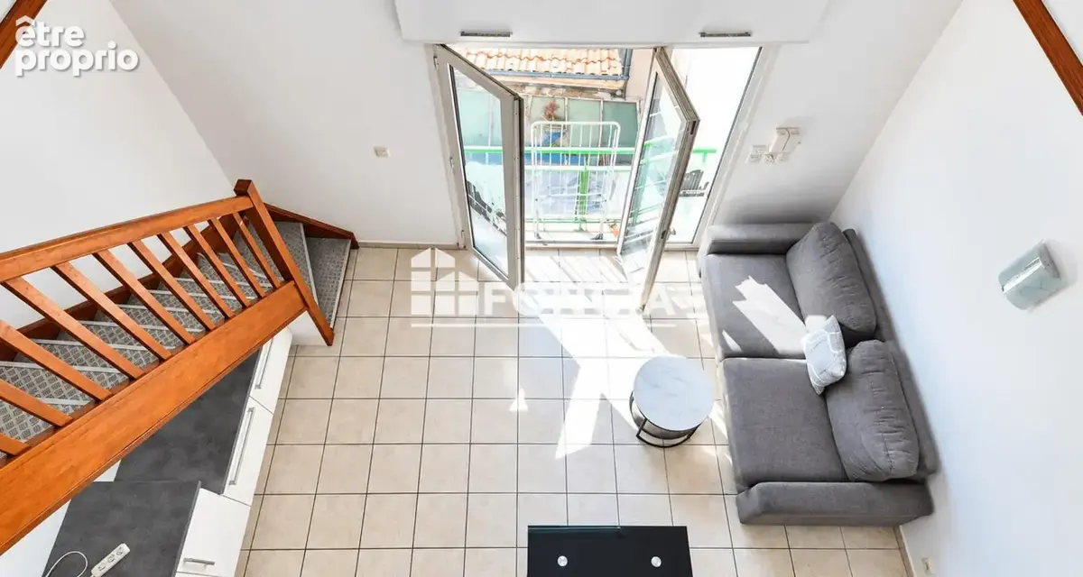 Château-thierry – centre-ville – duplex t3 bis de 81,43 m² - photo 2