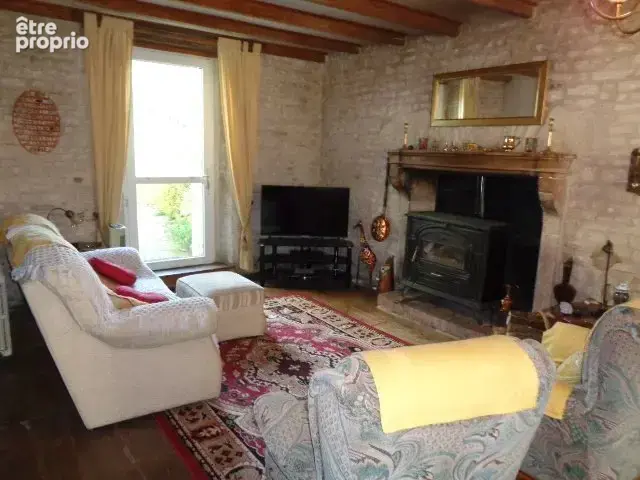 Belle maison de 3 chambres avec piscine creusée, 2 maisons d'amis et possibilité d'en créer une troisième. - photo 12