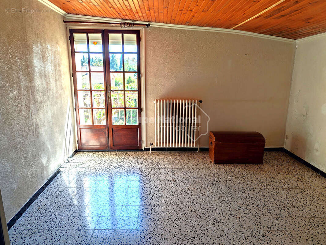 Maison à JONQUIERES