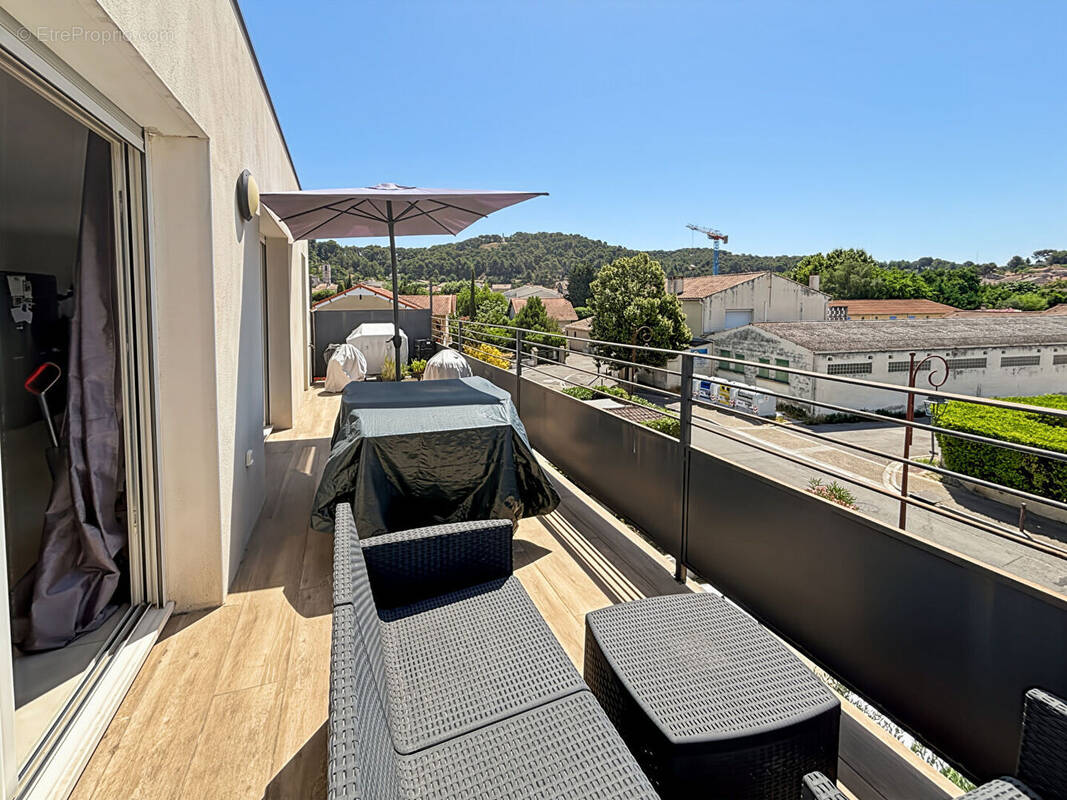 Appartement à CHATEAURENARD