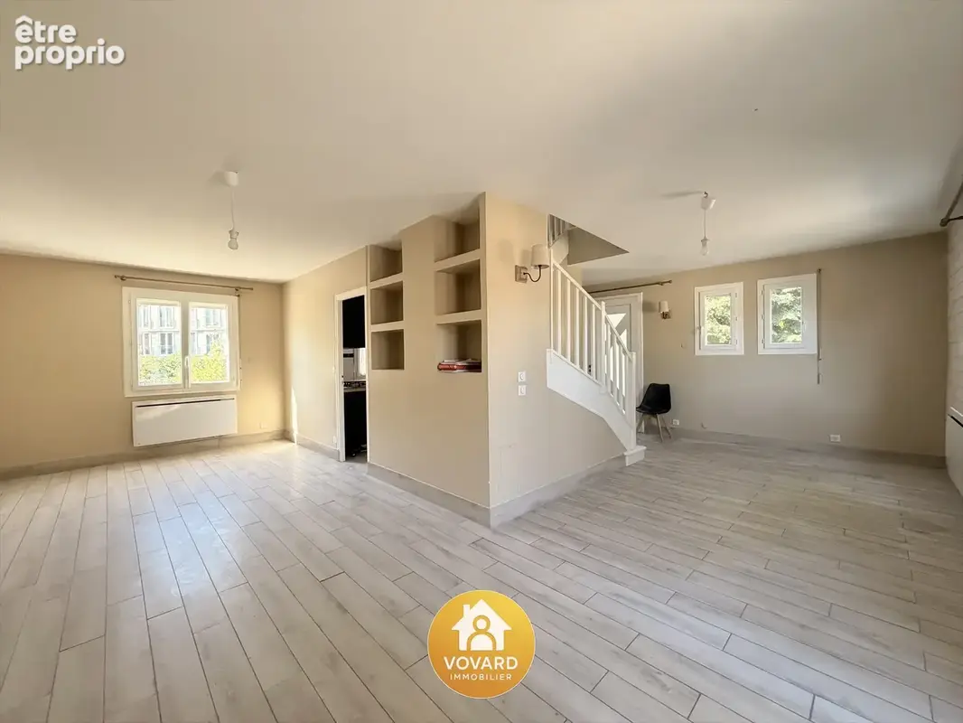 Pavillon de 152 m2 - 5 Chambres à 7 min de la gare - photo 7