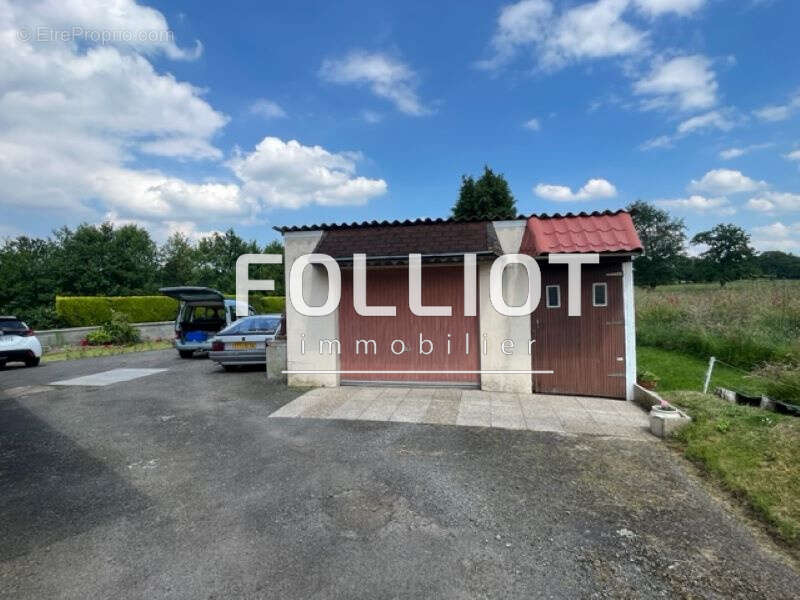 Maison à SOURDEVAL