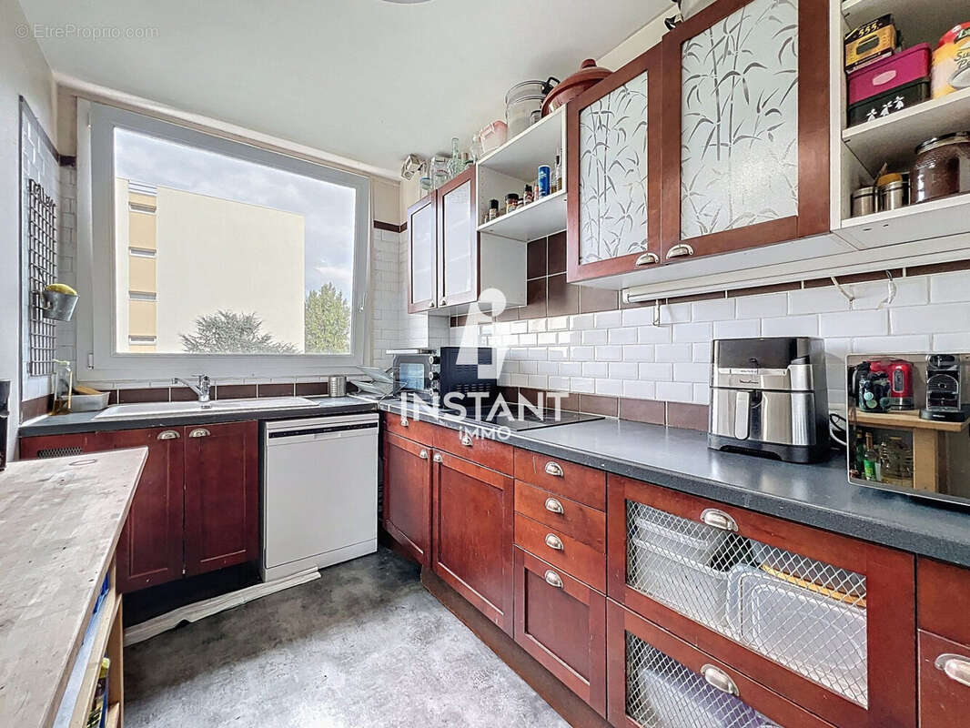 Appartement à MAISONS-ALFORT