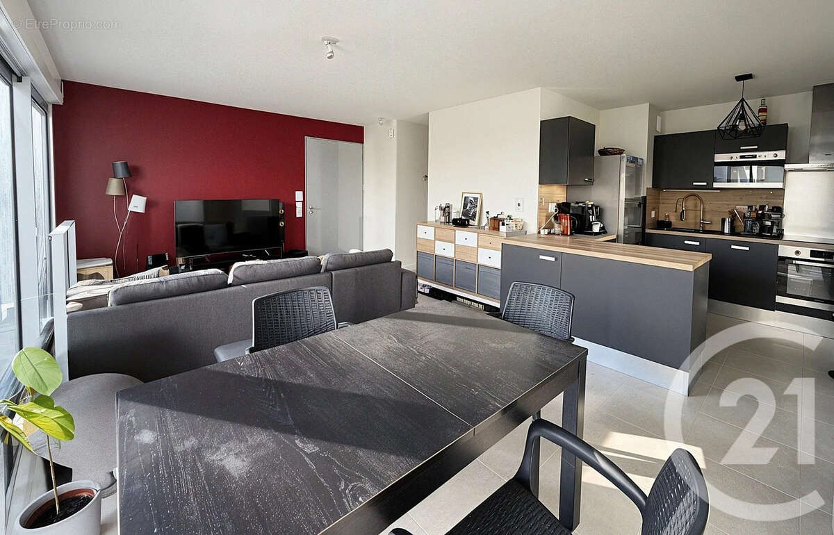 Appartement 65 m² à Begles  - photo 4