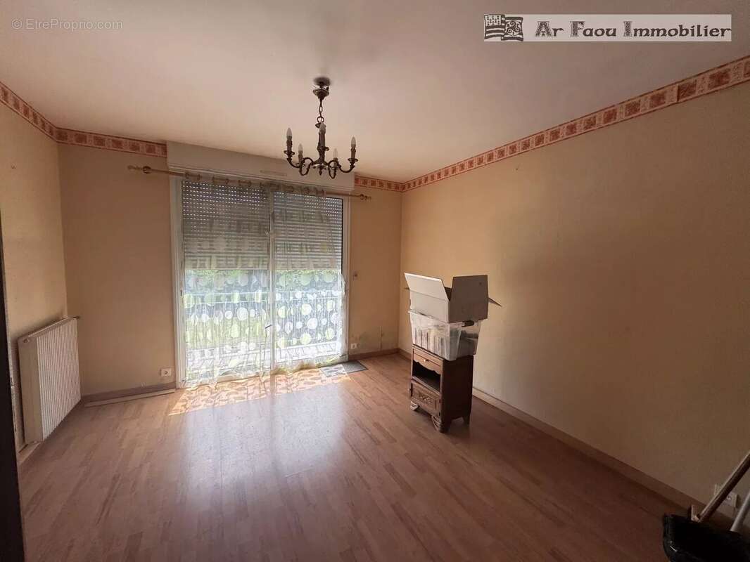 Maison à PONT-DE-BUIS-LES-QUIMERCH