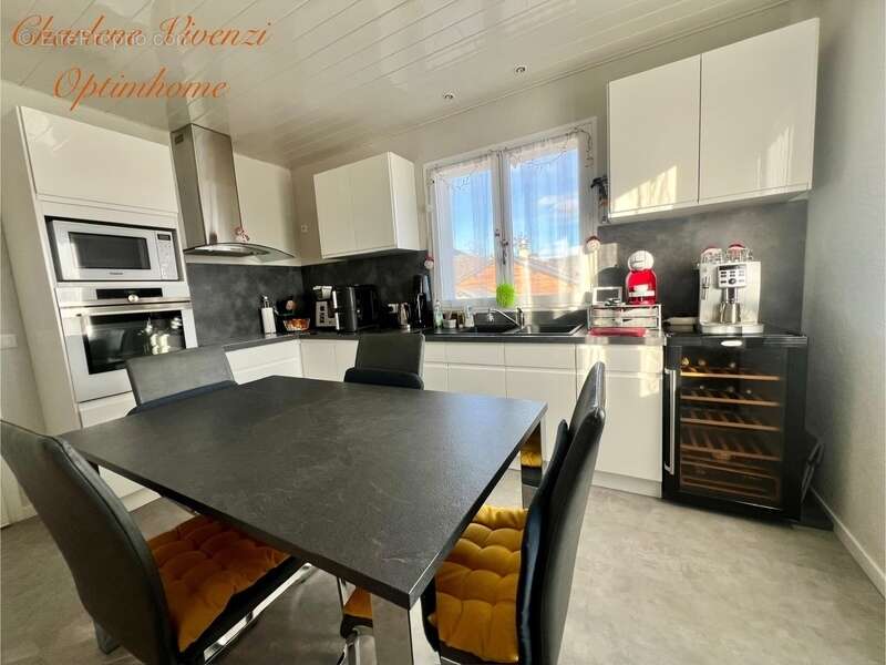 Maison à ANGOUSTRINE-VILLENEUVE-DES-ESCALDES