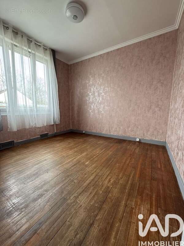 Photo 9 - Maison à DAMMARIE-LES-LYS