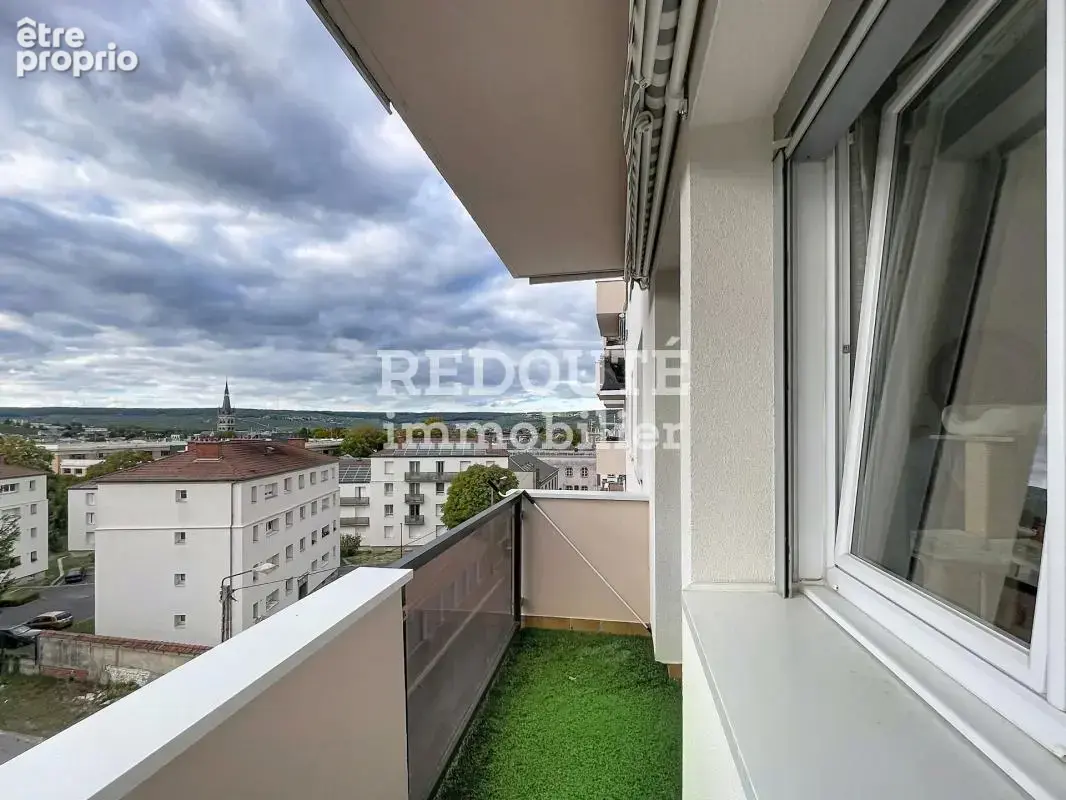 Appartement 5 pièces 81 m² à vendre à Epernay (51200) - photo 3