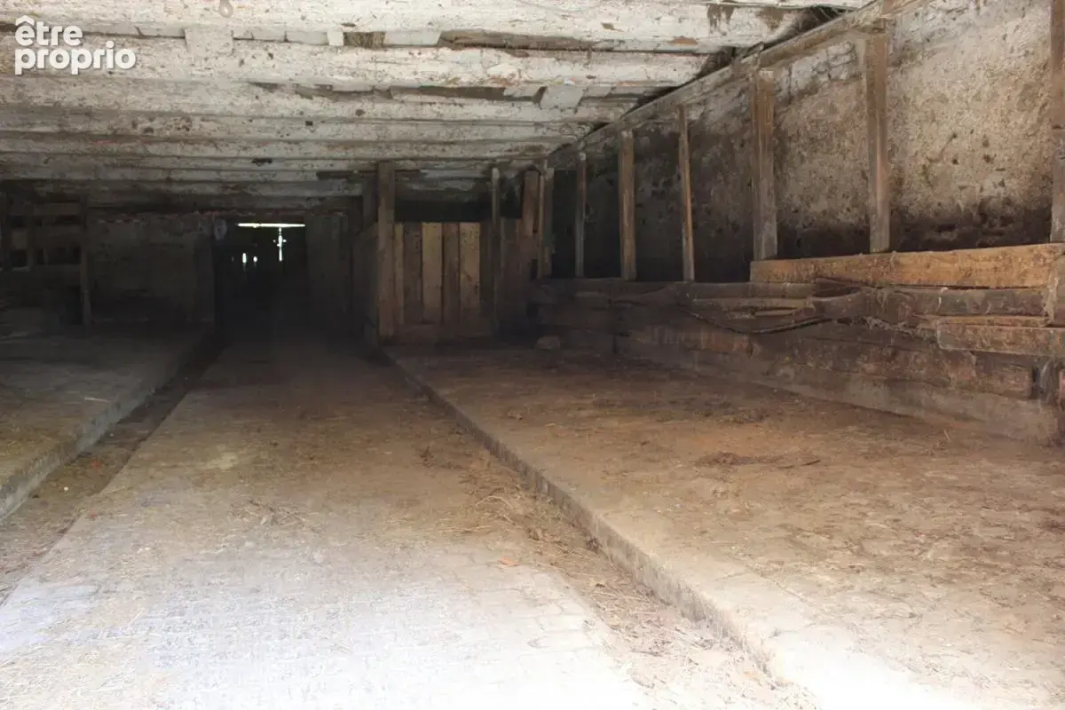 Grange à Larodde (63) - photo 8