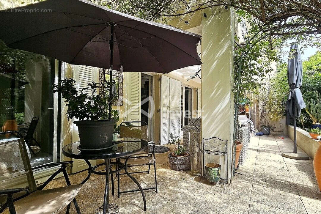 Appartement à MARSEILLE-9E