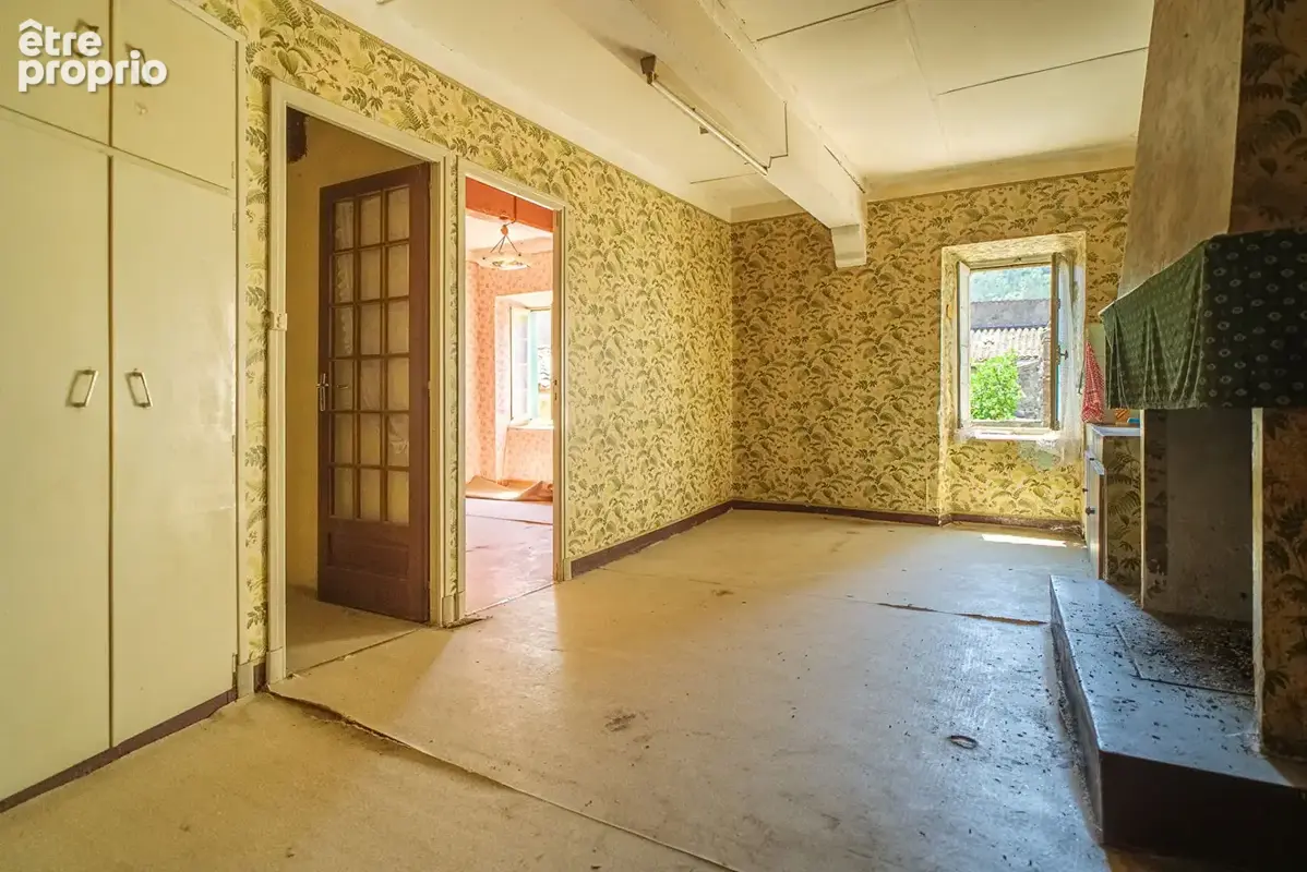 CARCASSONNE - GREFFEIL - Maison de village en pierre  T6 139m² (80m² hab.)  avec remise attenante et vue dégagée - photo 11