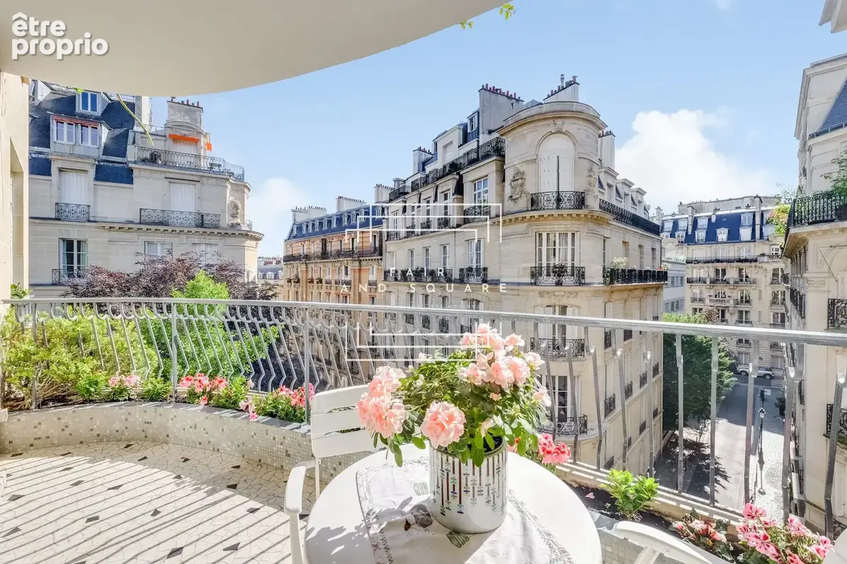 Appartement 155 m² à Paris-16e  - photo 2
