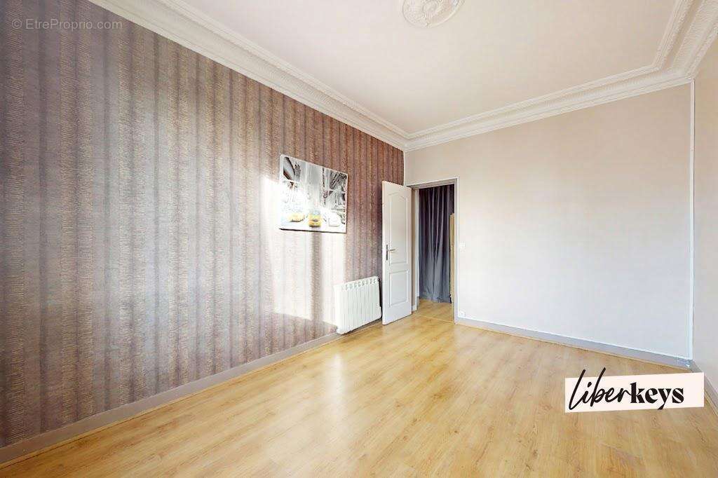 Appartement à ROSNY-SOUS-BOIS