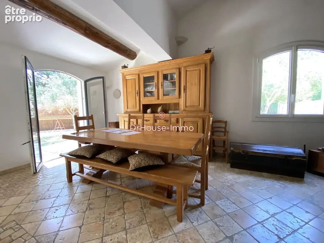 Maison 103 m² à Saintes-Maries-De-La-Mer  - photo 3