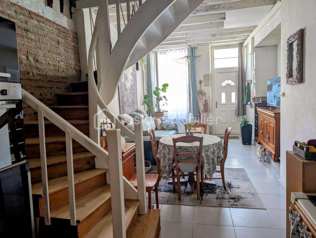 Maison à LE MAS-D&#039;AGENAIS