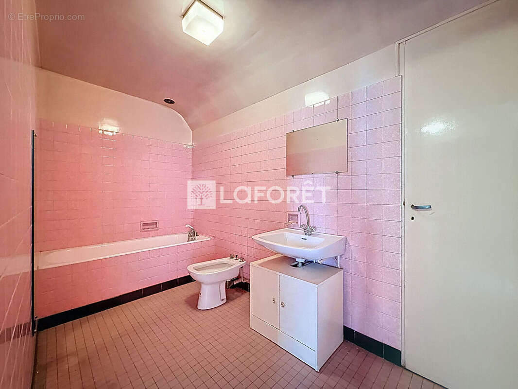 Maison à LE PLESSIS-ROBINSON