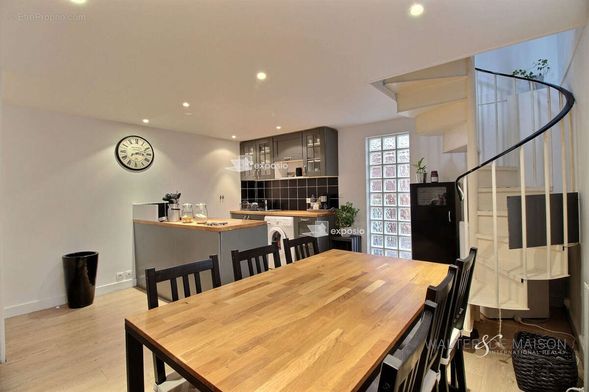 Maison à LA GARENNE-COLOMBES