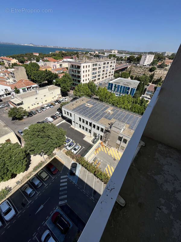 Appartement à PORT-DE-BOUC