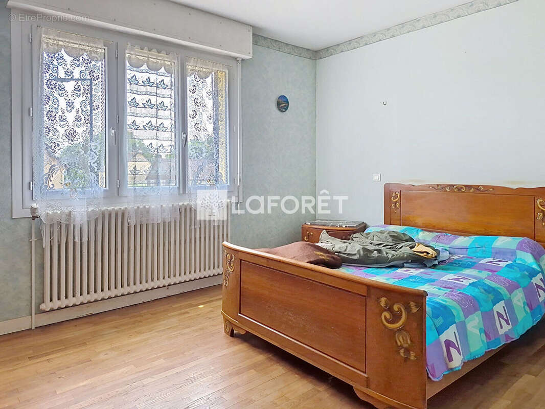 Maison Saint Malo Des Trois Fontaines 5 pièce(s) 108 m2 - photo 5