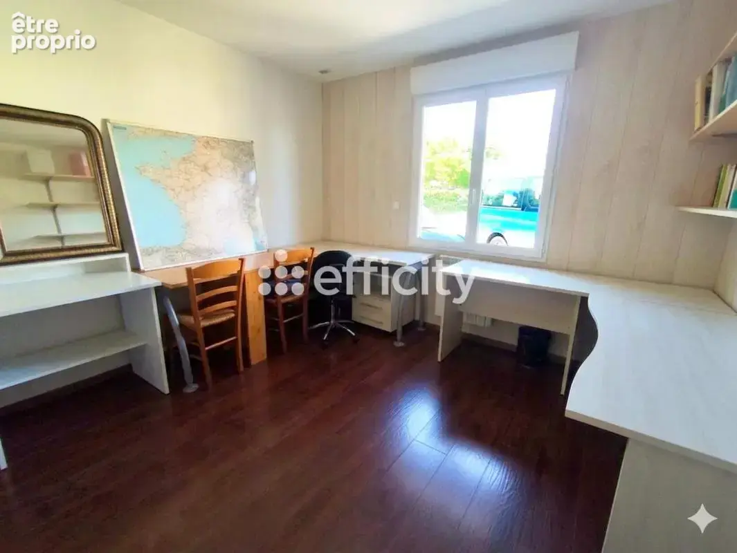 Maison 5 pièces 160 m² à vendre à Saint-Georges-Des-Coteaux (17810) - photo 14