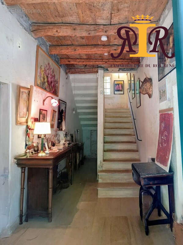 Maison 288 m² à Beauvoisin  - photo 8