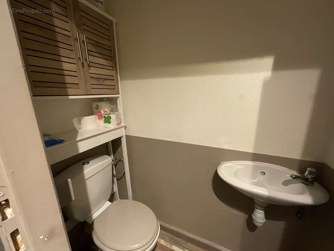 Appartement à NIVOLAS-VERMELLE