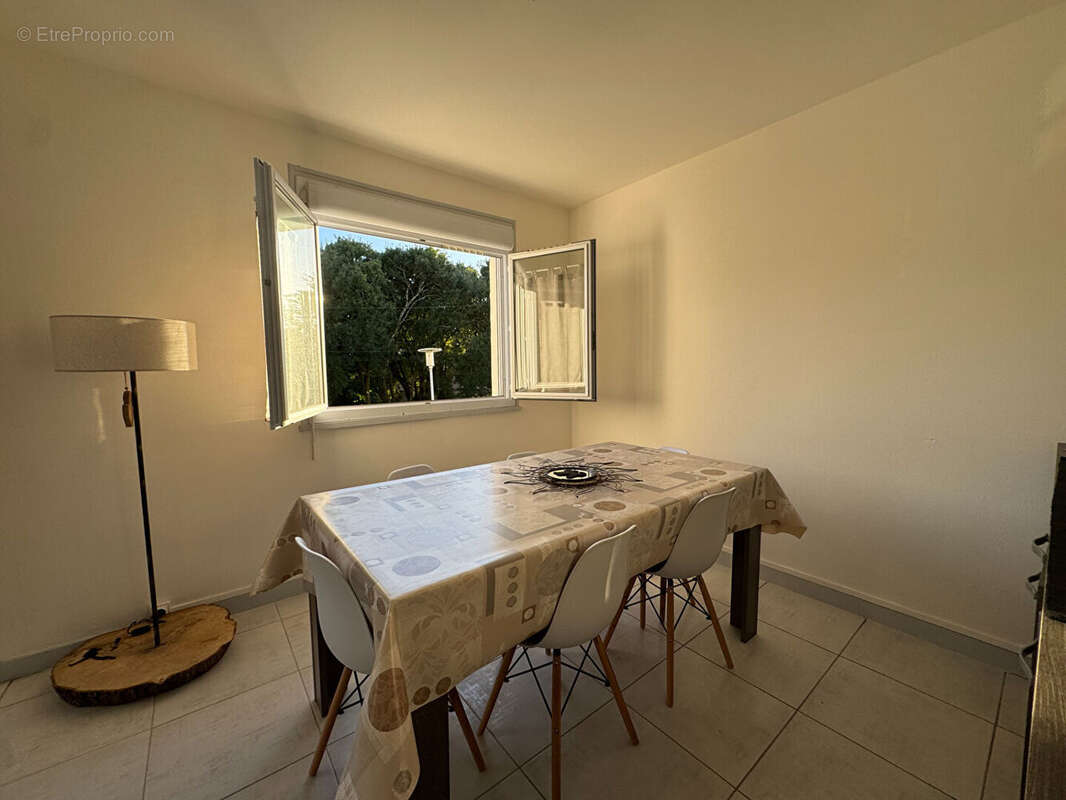 Appartement à TONNAY-CHARENTE