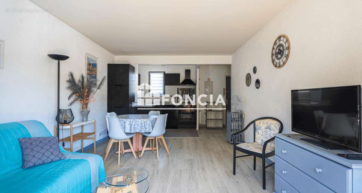 Sanary les prats - t2 avec parking et balcon - photo 4