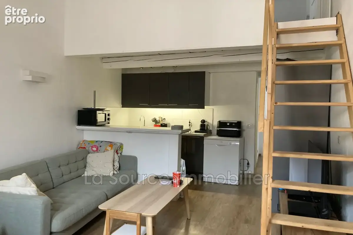 Photo Appartement à Trans-En-Provence au prix de 127 000€