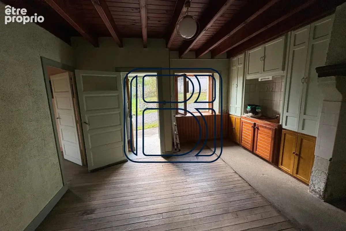 Maison 7 pièces 88 m² à vendre à Vertolaye (63480) - photo 3