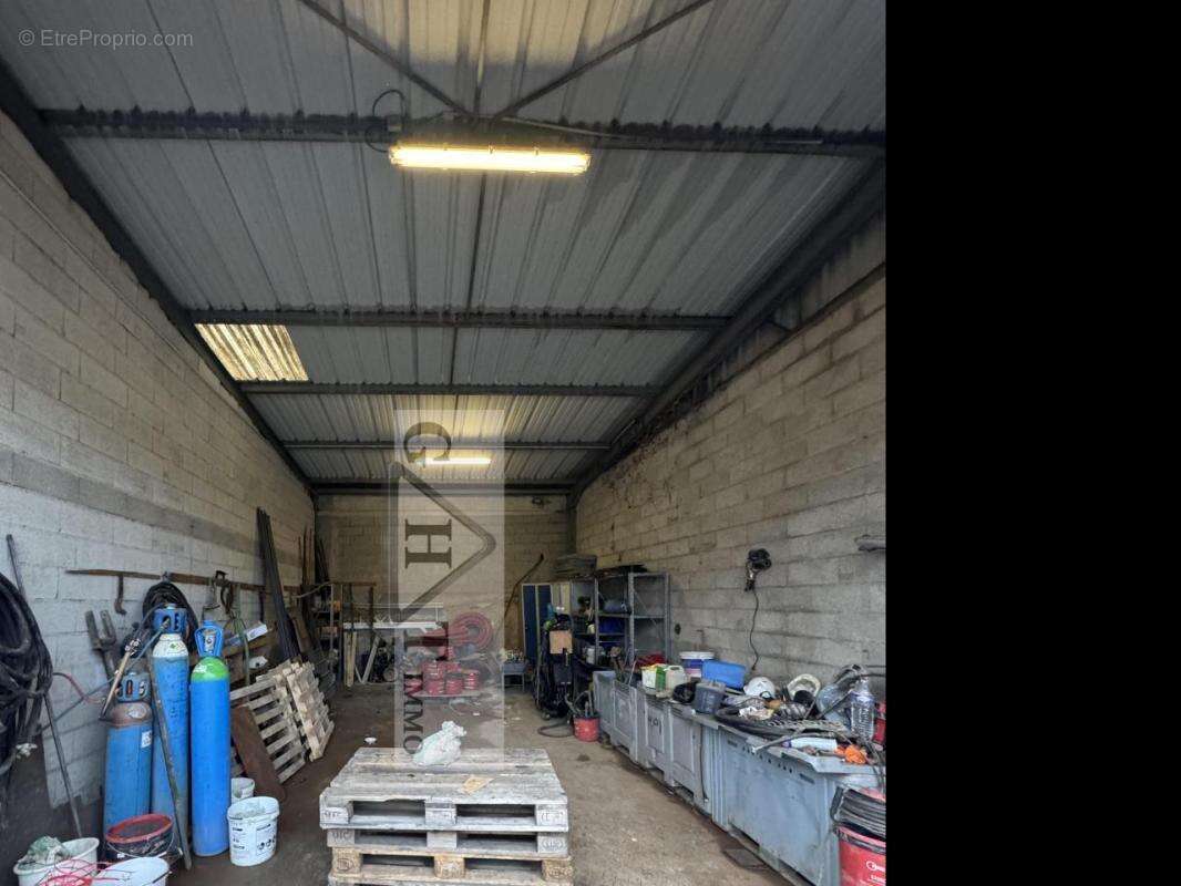 Terrain à BALLAINVILLIERS