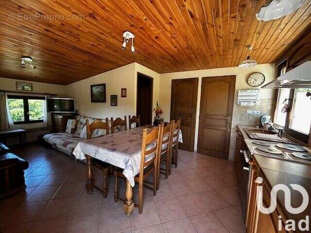 Maison 70 m² à Saint-Martin-D'ardeche  - photo 7